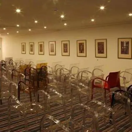 Hotell Samm Bistro 4*
