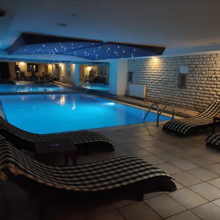 Samm Bistro Hotel 4*