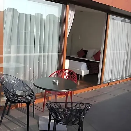 Samm Bistro 4*