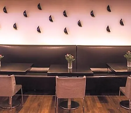 Samm Bistro