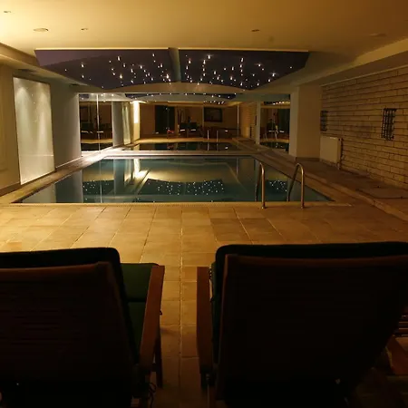 Отель Samm Bistro 4*
