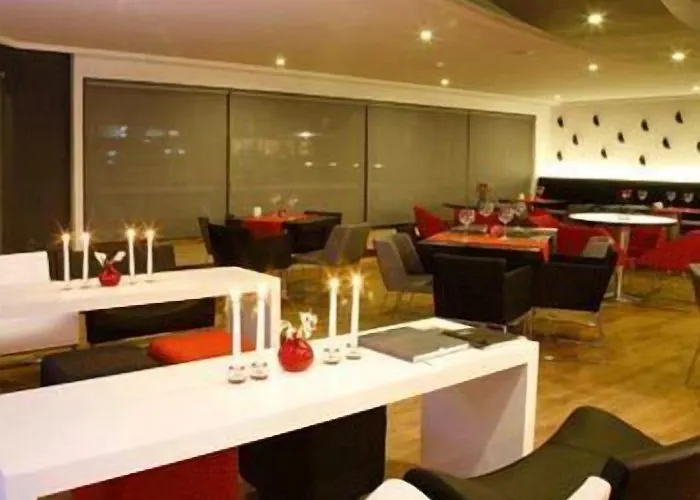 Samm Bistro Szálloda