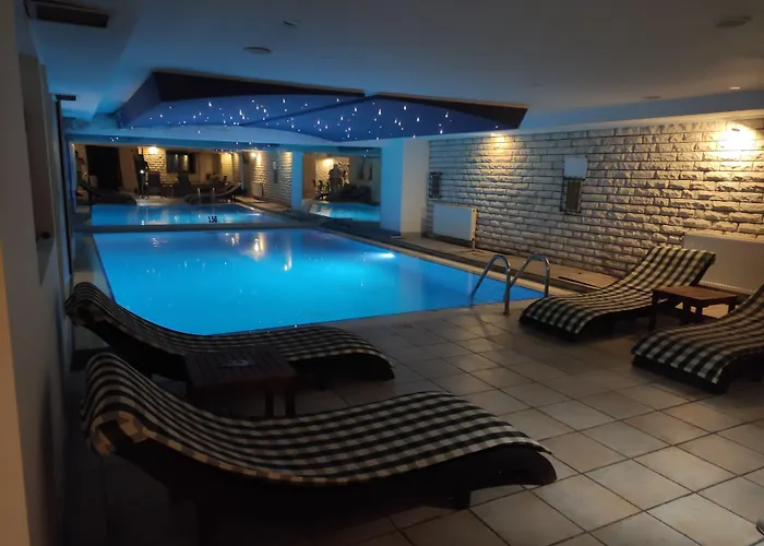 Samm Bistro Szálloda 4*