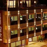 Samm Bistro 4*